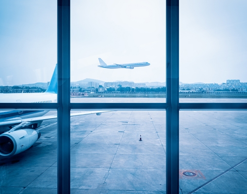 Investimentos bilionários vão ampliar e modernizar 14 aeroportos do Paraná